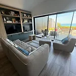 Holiday home Maison Les Pieds Dans L'eau - De 2 A 6 Personnes *