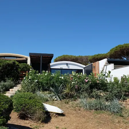Maison Les Pieds Dans L'eau - De 2 A 6 Personnes Casa de Férias *
