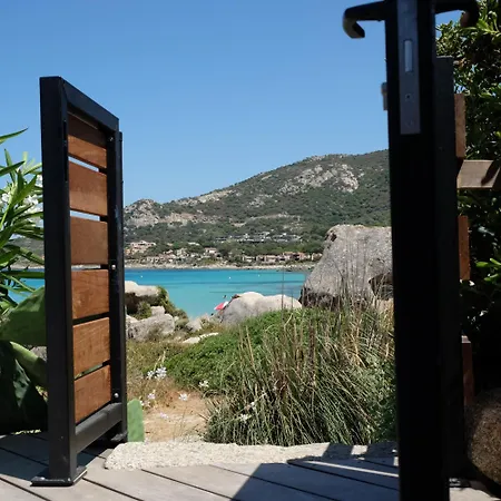 Maison Les Pieds Dans L'eau - De 2 A 6 Personnes 루미오