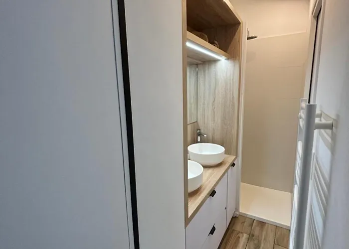 Maison Les Pieds Dans L'eau Vakantiehuis *